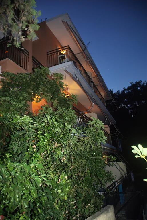 Empress Corfu Perama (Corfu) Exterior foto