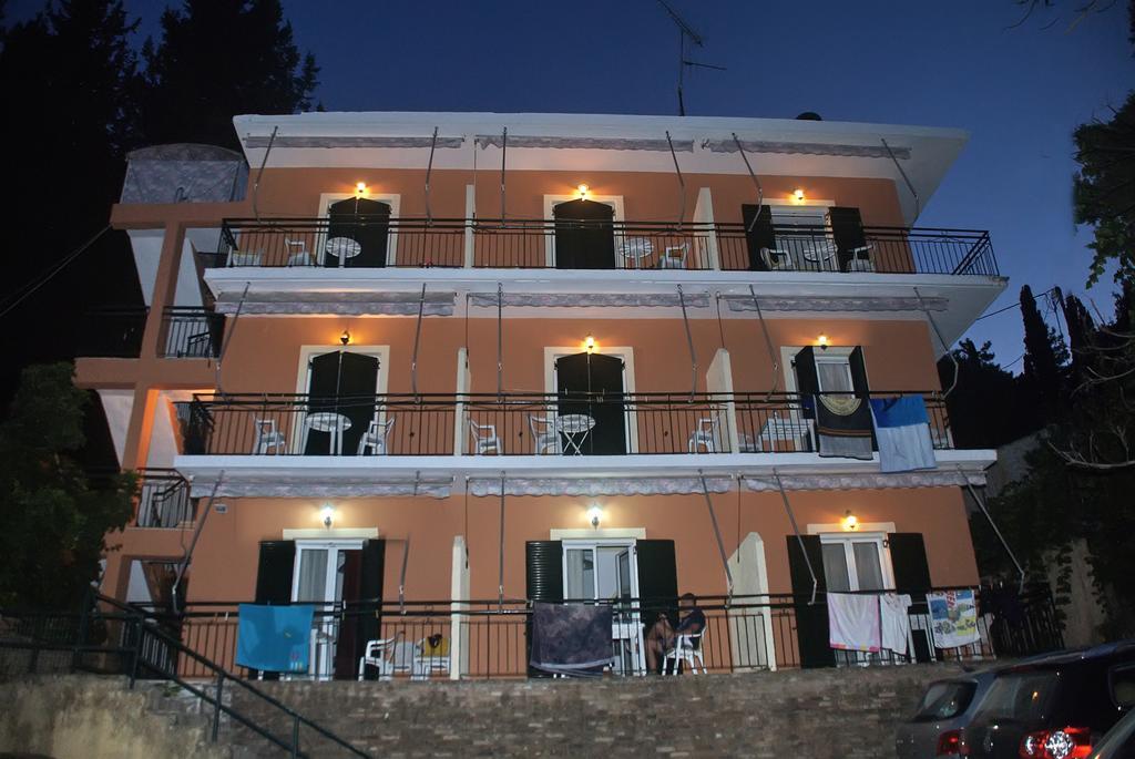 Empress Corfu Perama (Corfu) Exterior foto