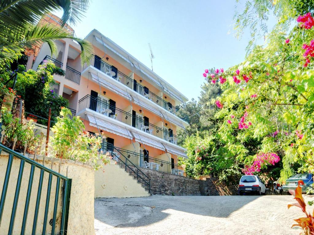 Empress Corfu Perama (Corfu) Exterior foto