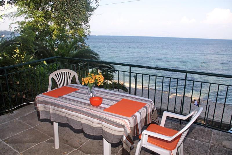 Empress Corfu Perama (Corfu) Exterior foto